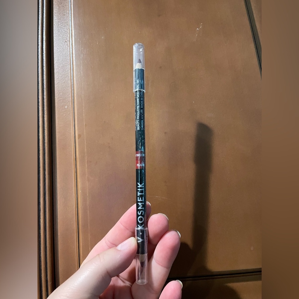 Double ended Lip Liner